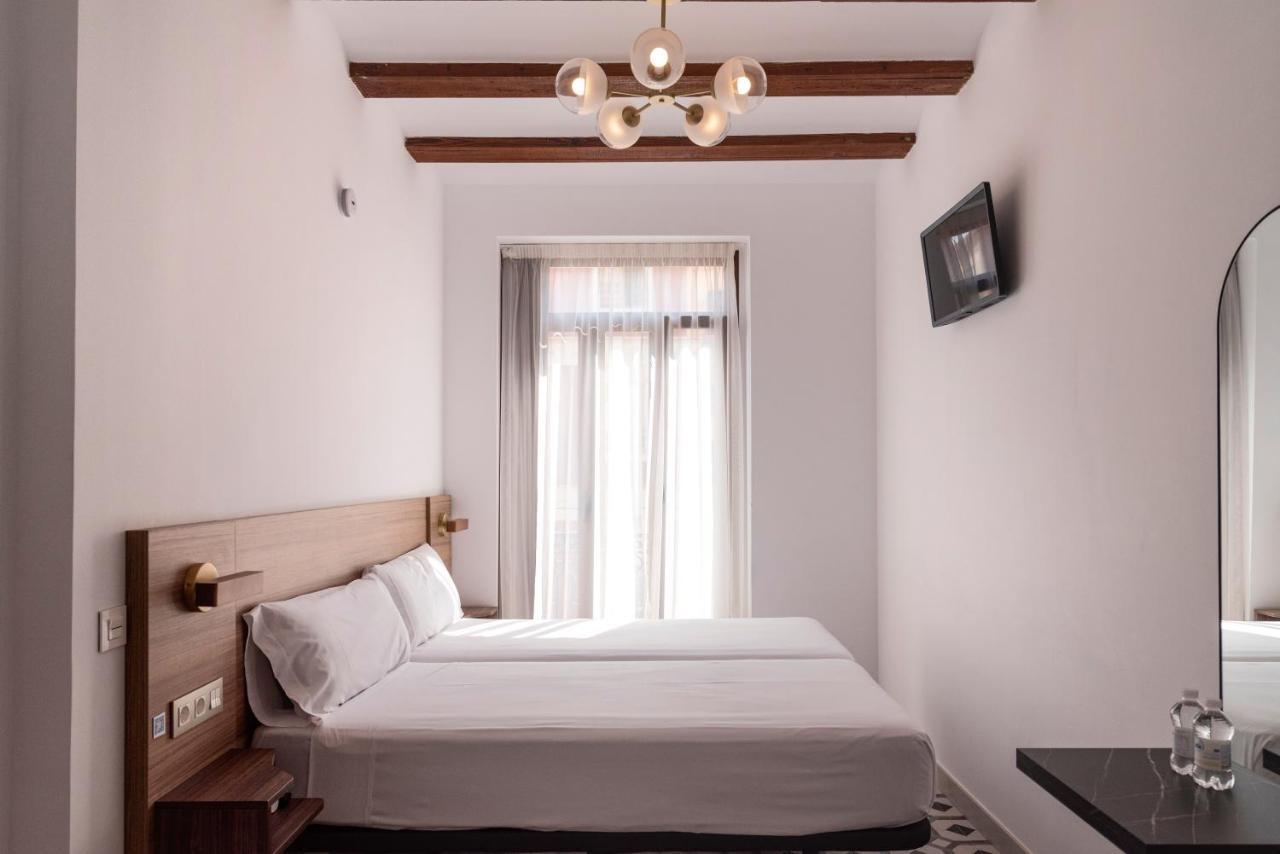 Double Room with Balcony,1157122443:JPEG